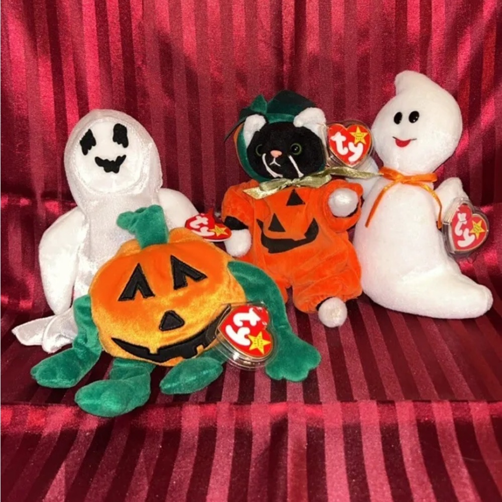 Vintage 90’s Halloween Ty Beanie Babies: Zip, Pumpkin, Spooky, And Sheets.